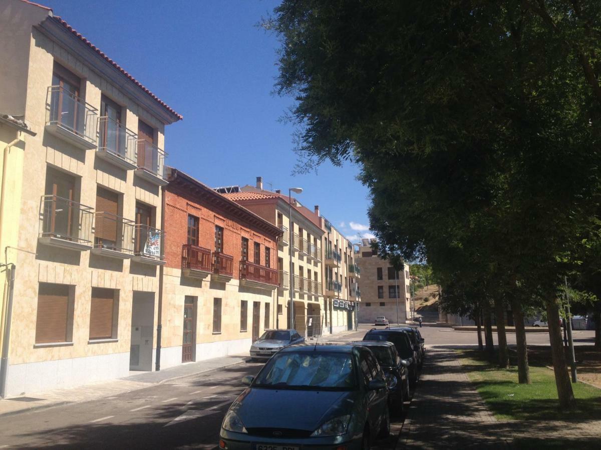 Apartamento Turistico Puente Romano P3 Bajo - B Apartment Salamanca Exterior foto