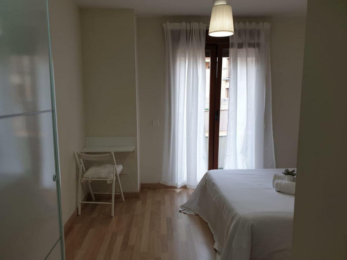 Apartamento Turistico Puente Romano P3 Bajo - B Apartment Salamanca Exterior foto